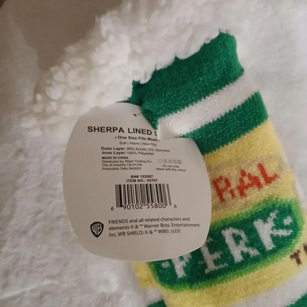 NWT Sherpa lined Friends Central Perk coffee socks 90s y2k
